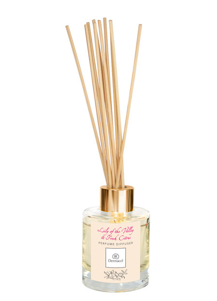 Parfumový difuzér s vôňou konvaliniek, levandule a bieleho jazmínu