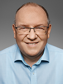 Jaroslav Slivoně - finančný riaditeľ 